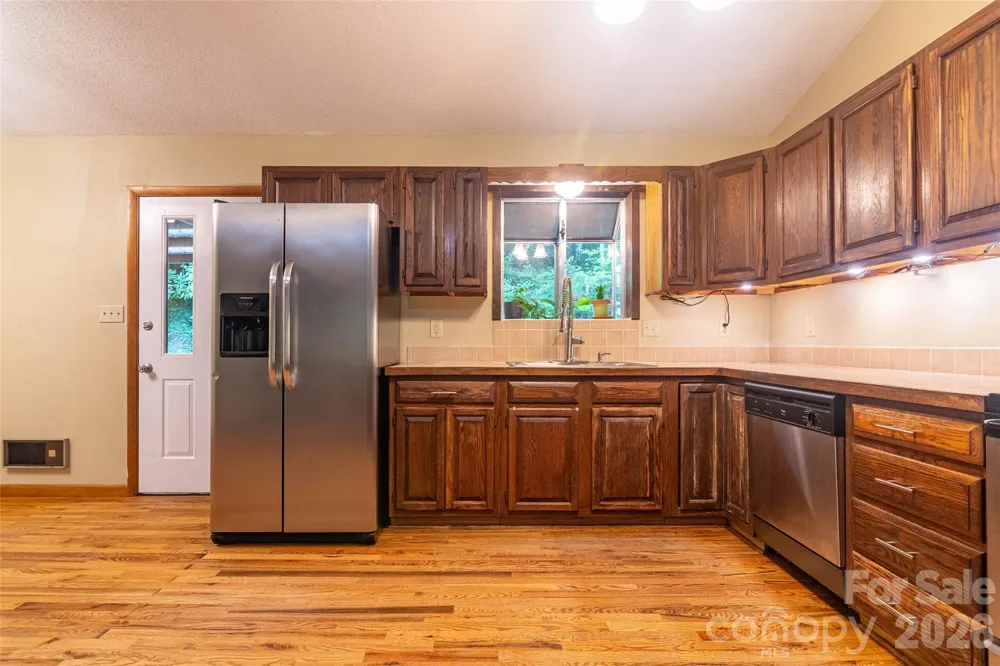 4105 Pickens Highway Rosman, NC 28772