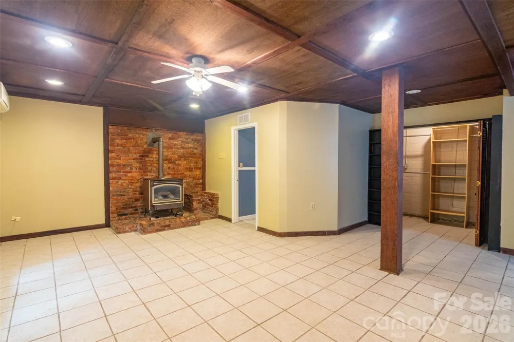 4105 Pickens Highway Rosman, NC 28772