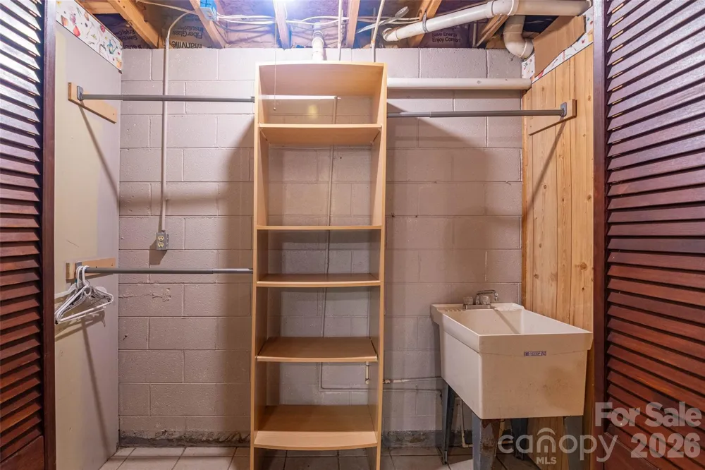 4105 Pickens Highway Rosman, NC 28772