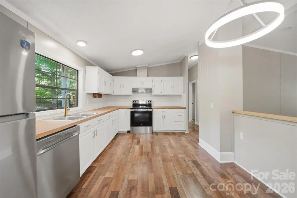 4944 Largo Court Conover, NC 28613