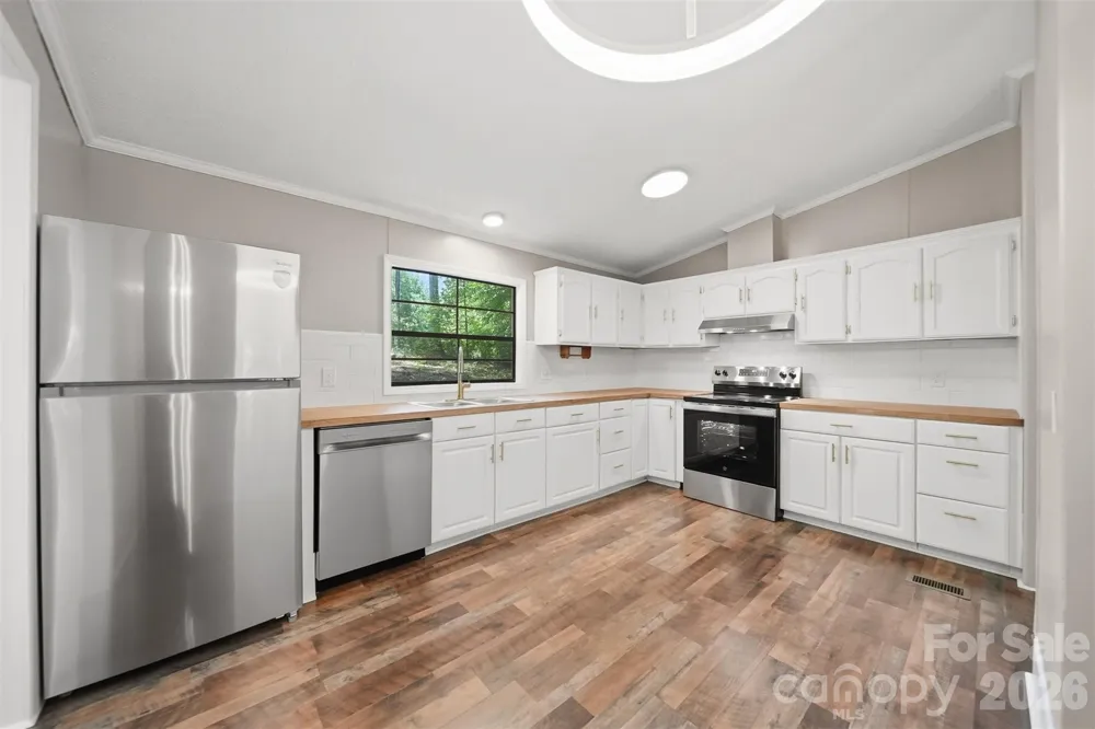 4944 Largo Court Conover, NC 28613