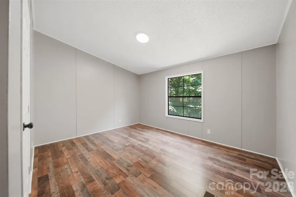 4944 Largo Court Conover, NC 28613