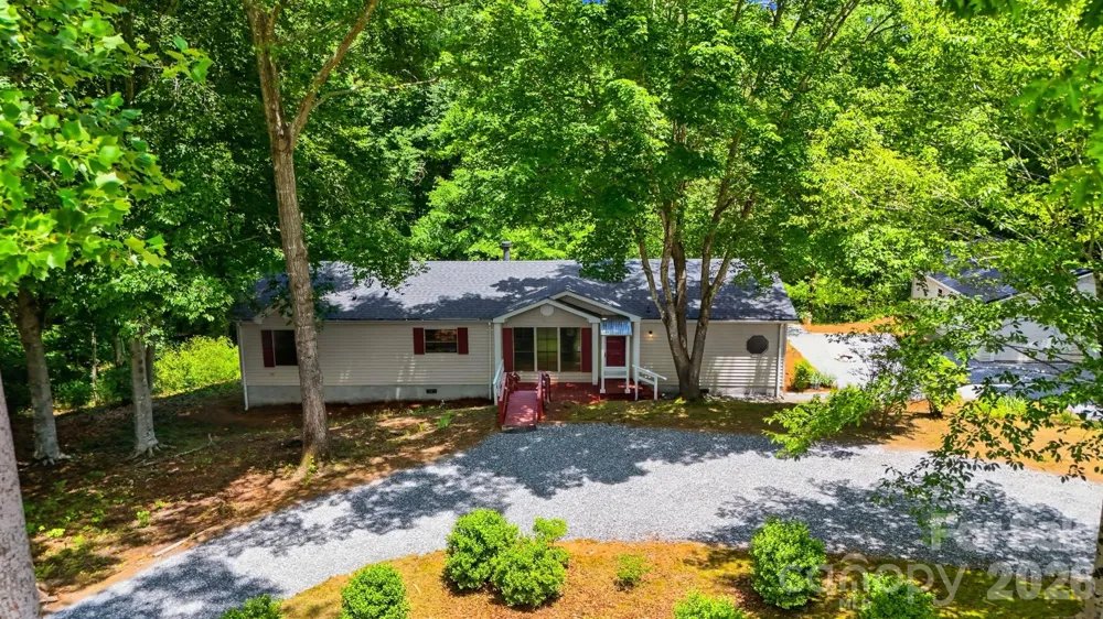 4944 Largo Court Conover, NC 28613