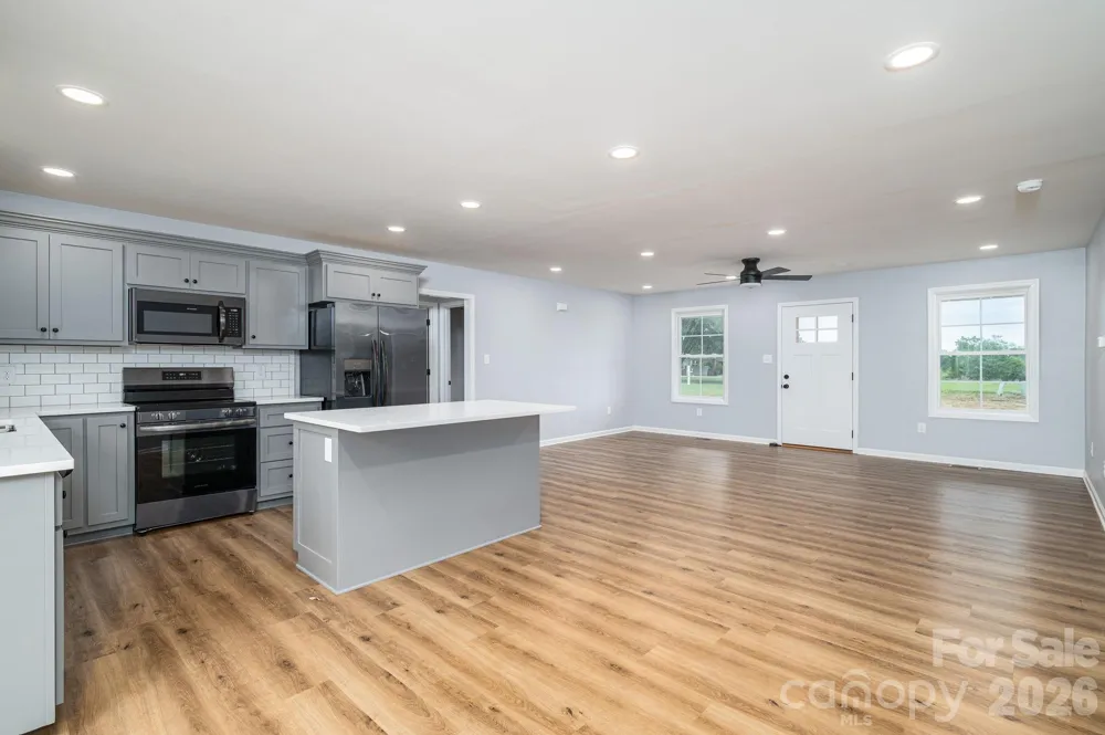 307 Northbrook III School Road Vale, NC 28168