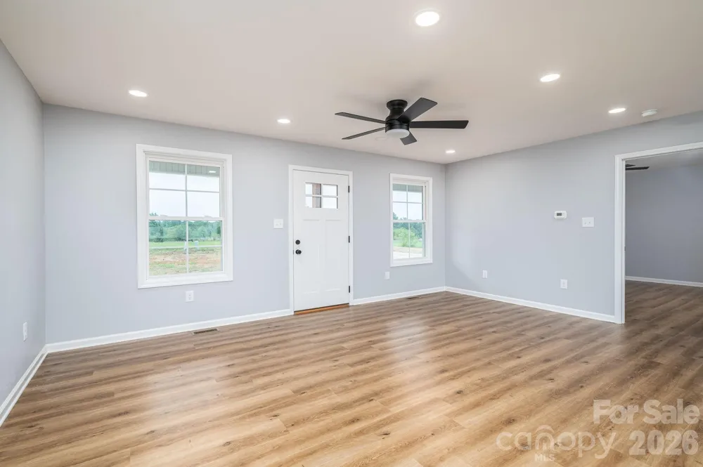 307 Northbrook III School Road Vale, NC 28168