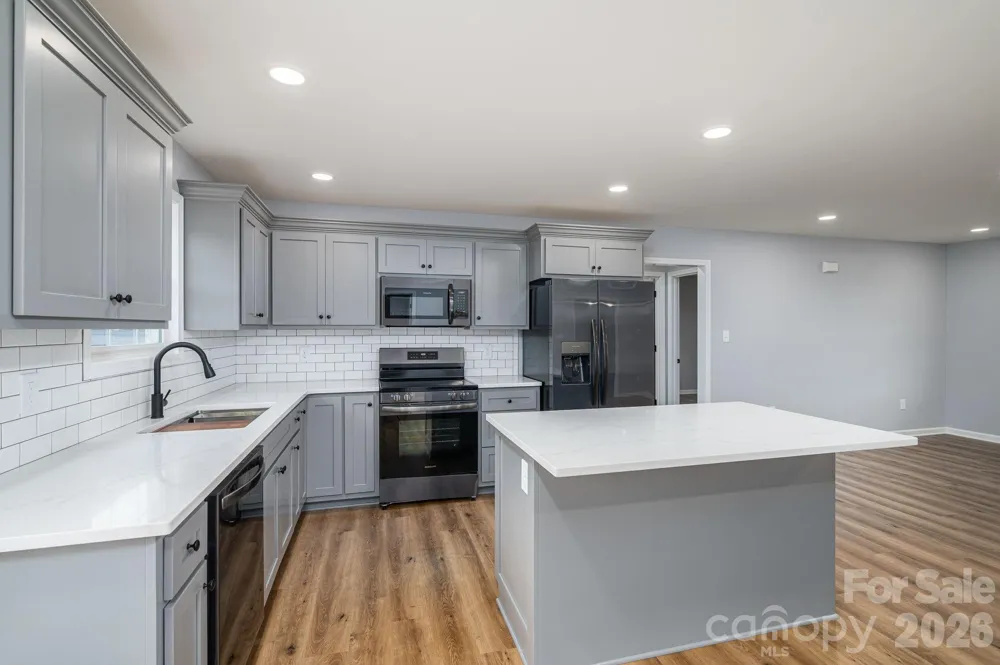307 Northbrook III School Road Vale, NC 28168