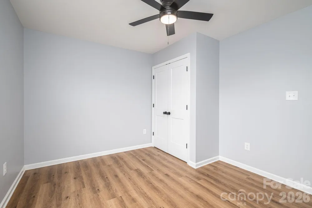 307 Northbrook III School Road Vale, NC 28168