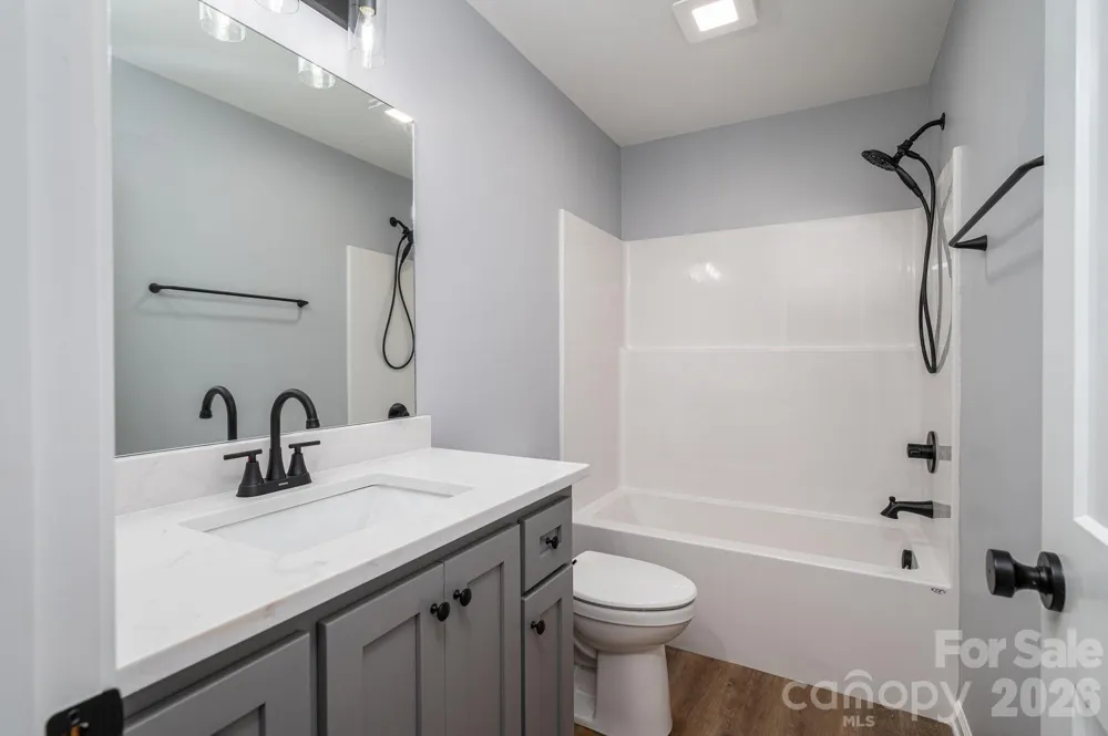 307 Northbrook III School Road Vale, NC 28168