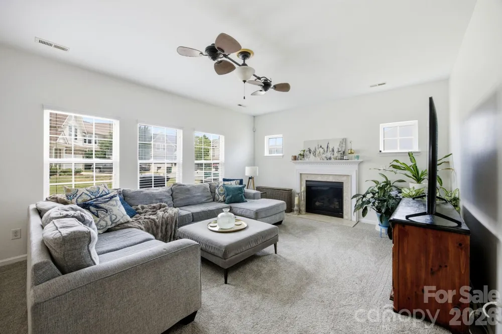 3504 Dominion Green Drive Charlotte, NC 28269