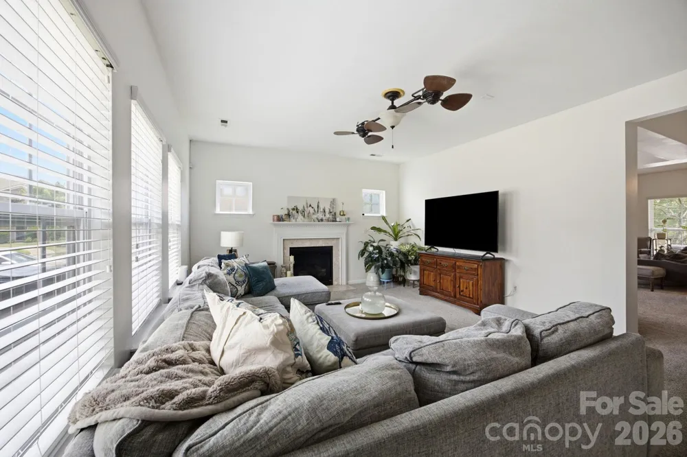 3504 Dominion Green Drive Charlotte, NC 28269
