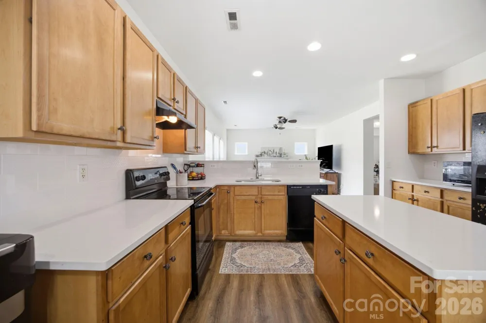 3504 Dominion Green Drive Charlotte, NC 28269