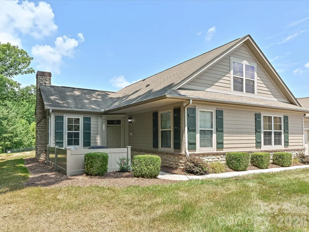 3520 S Bank Court Matthews, NC 28105