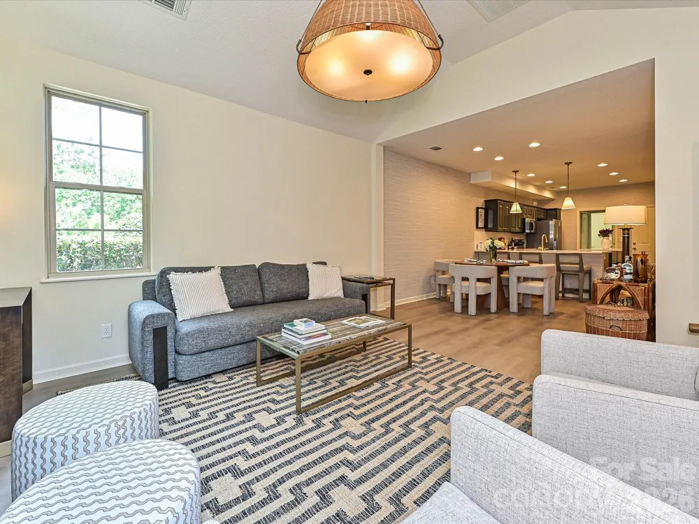 3520 S Bank Court Matthews, NC 28105