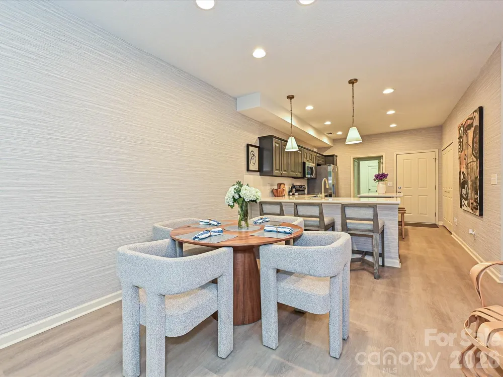 3520 S Bank Court Matthews, NC 28105