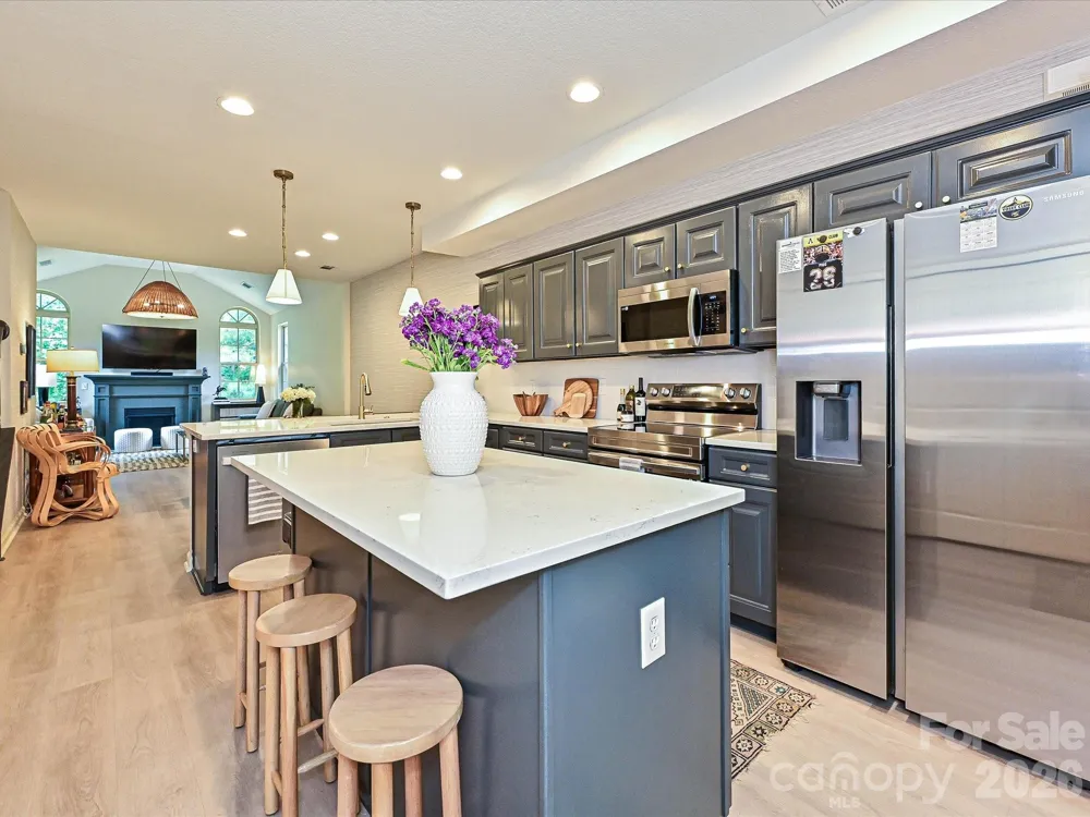 3520 S Bank Court Matthews, NC 28105