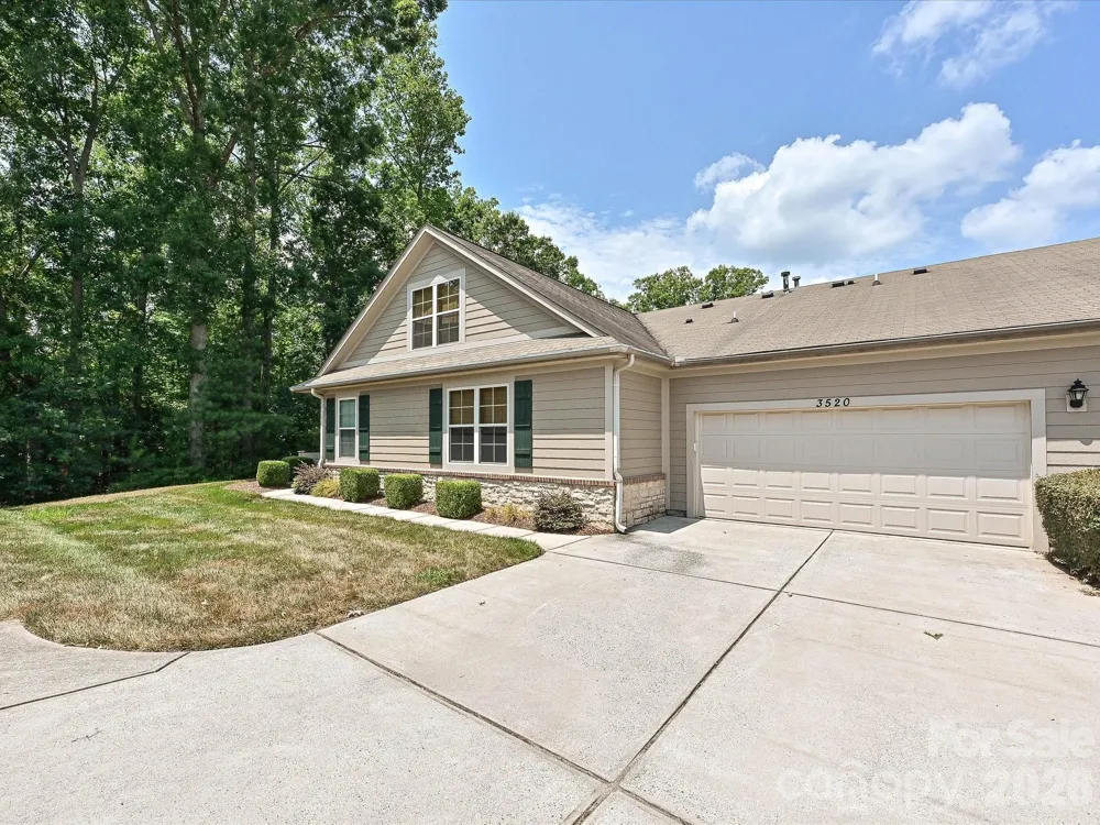 3520 S Bank Court Matthews, NC 28105