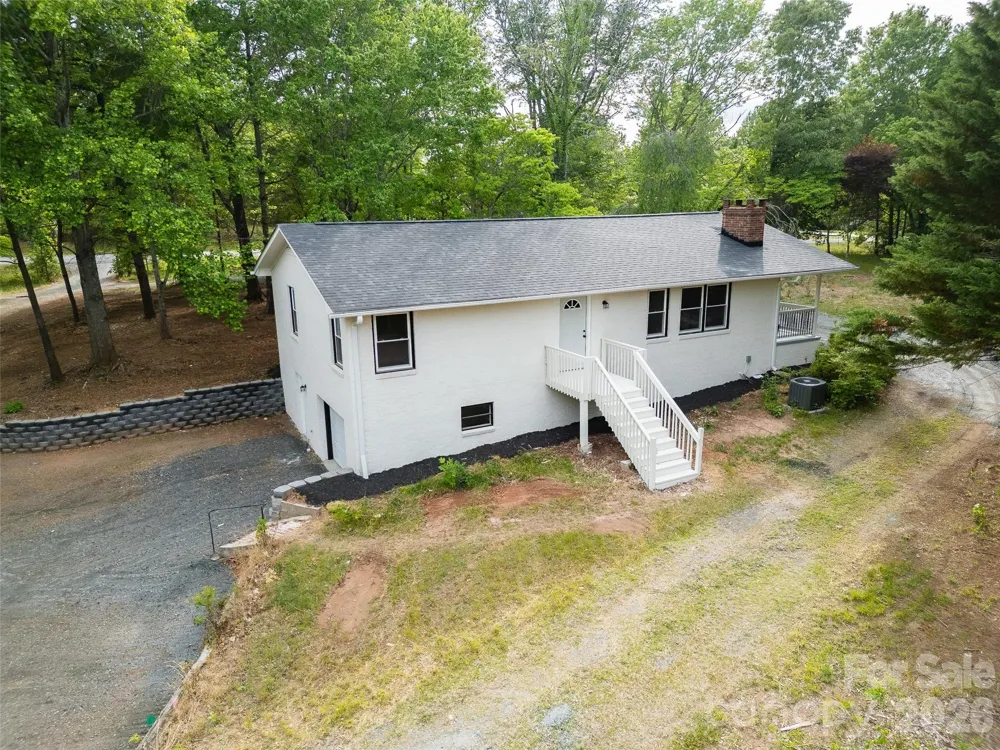 1335 Little Mountain Road Columbus, NC 28722