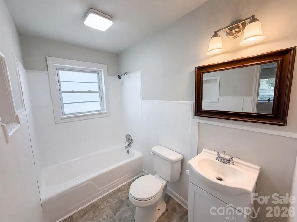 608 E Ryder Avenue Landis, NC 28088