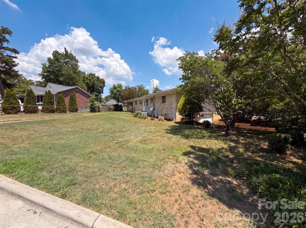 608 E Ryder Avenue Landis, NC 28088