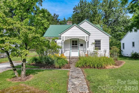 105 Parkview Drive