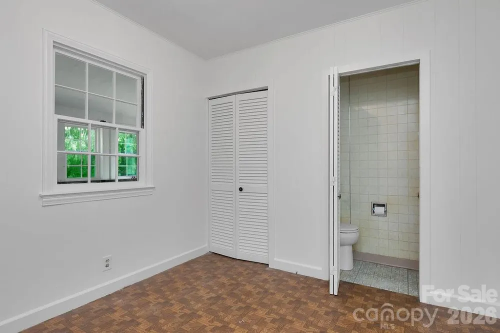 105 Parkview Drive Brevard, NC 28712