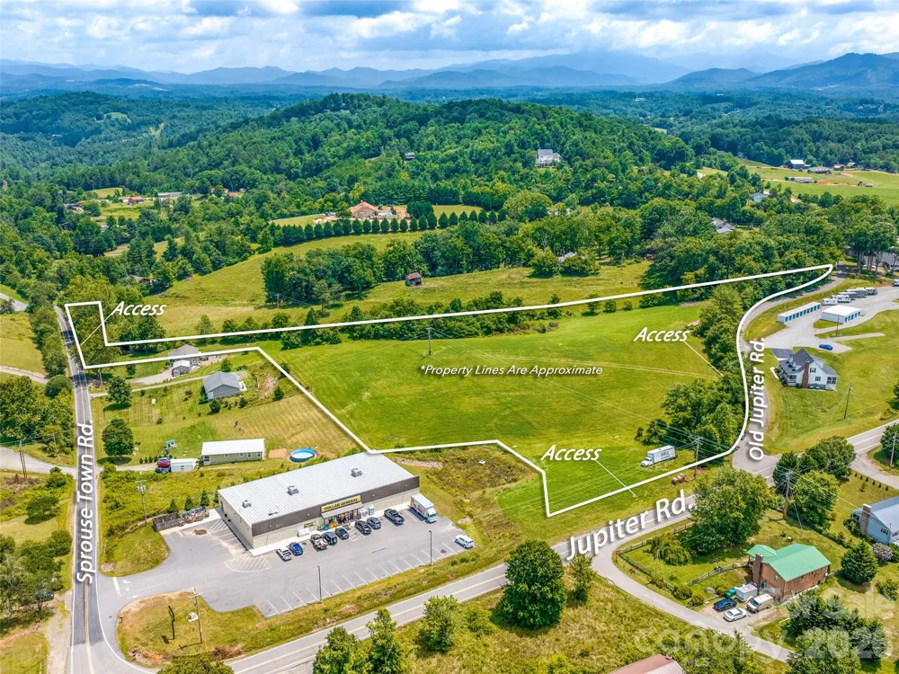 99999 Sprouse Town Road Weaverville, NC 28787