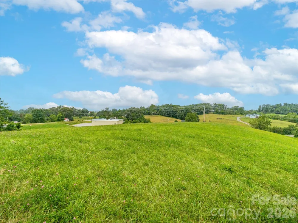 99999 Sprouse Town Road Weaverville, NC 28787