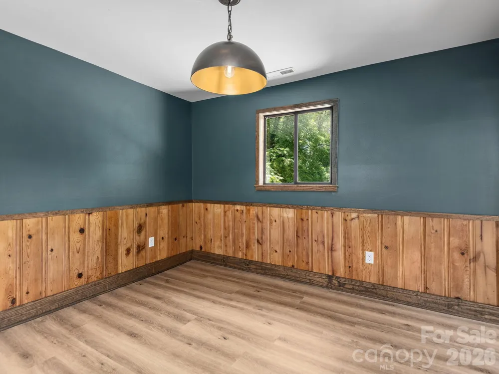 78 Travis Street Clyde, NC 28721