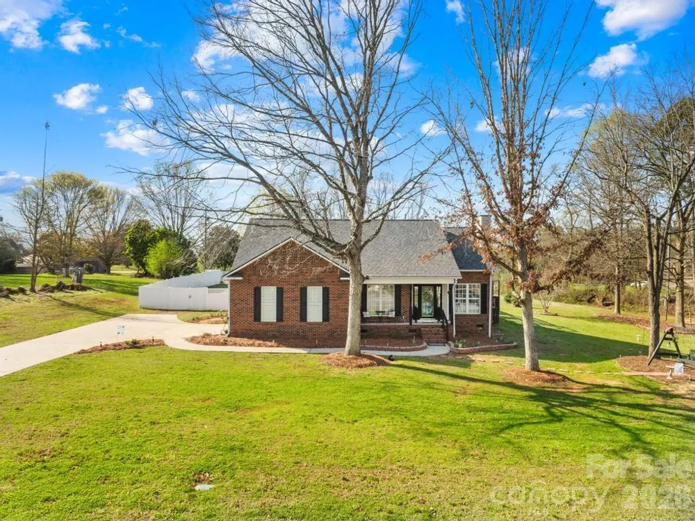 105 Laura Court Cherryville, NC 28021