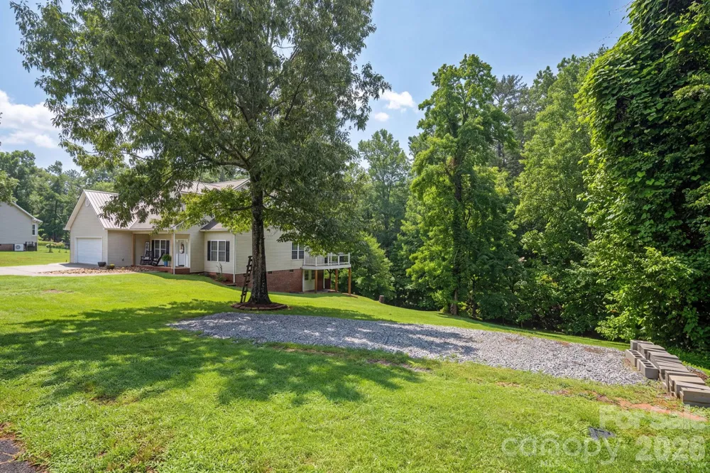 142 Azalea Drive Connelly Springs, NC 28612