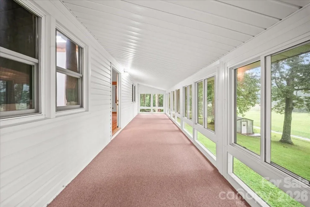 371 Patton Valley Drive Nebo, NC 28761