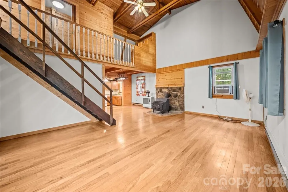 371 Patton Valley Drive Nebo, NC 28761