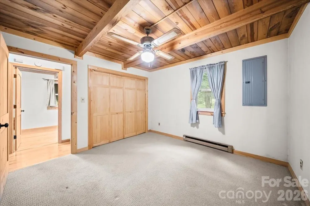 371 Patton Valley Drive Nebo, NC 28761
