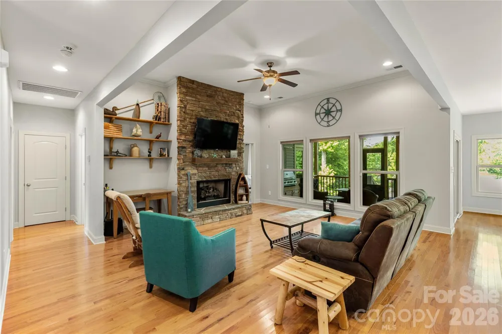 2051 Great North Road Winnsboro, SC 29180