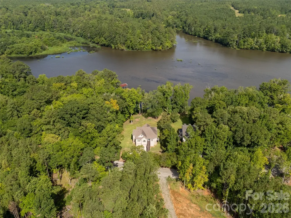 2051 Great North Road Winnsboro, SC 29180