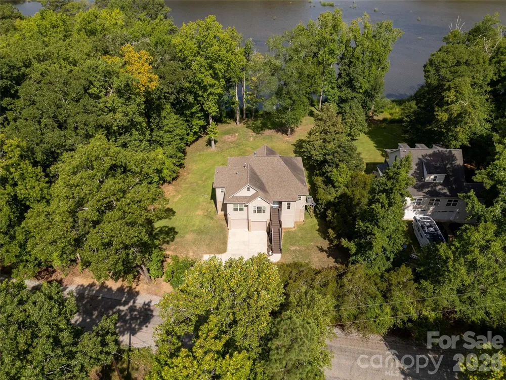 2051 Great North Road Winnsboro, SC 29180