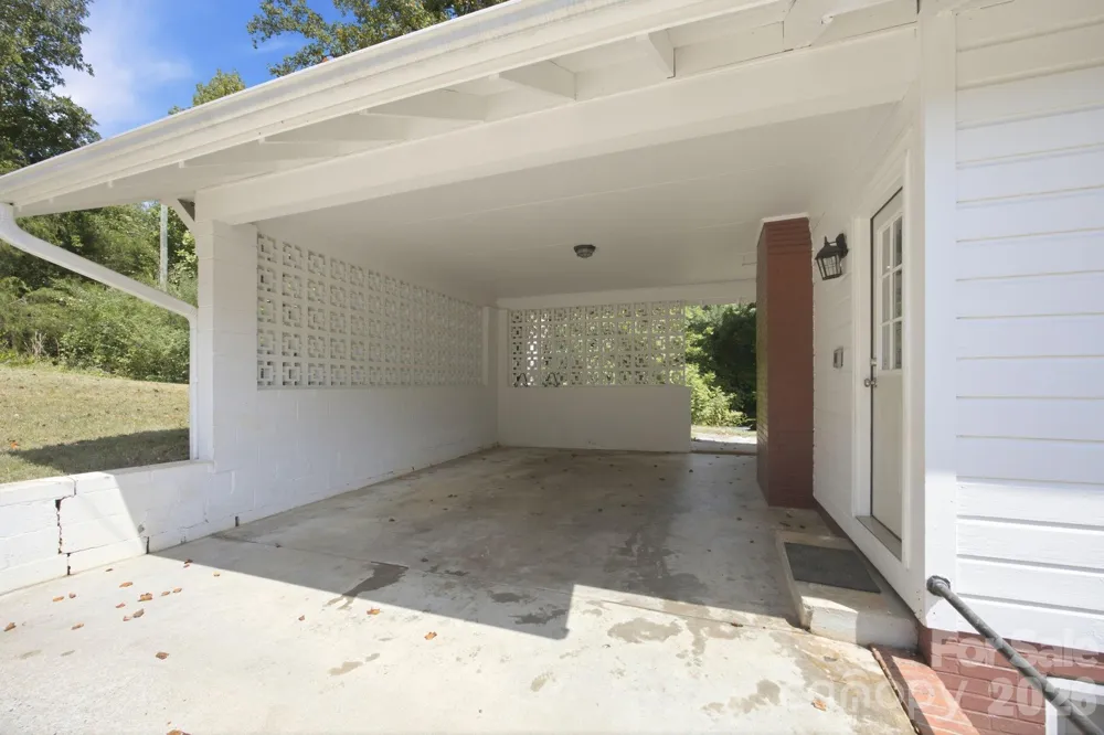 661 Lenoir Road Morganton, NC 28655