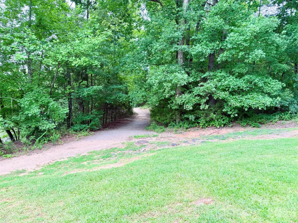 4415 Parkgate Drive Matthews, NC 28105