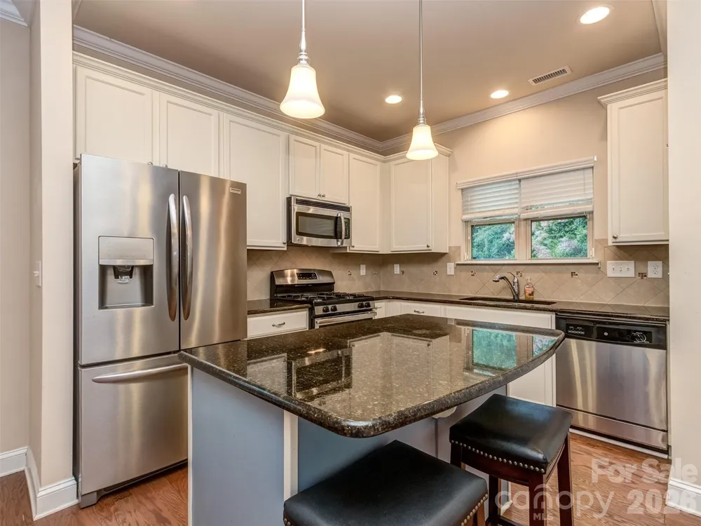 111 Coral Lane Mooresville, NC 28117