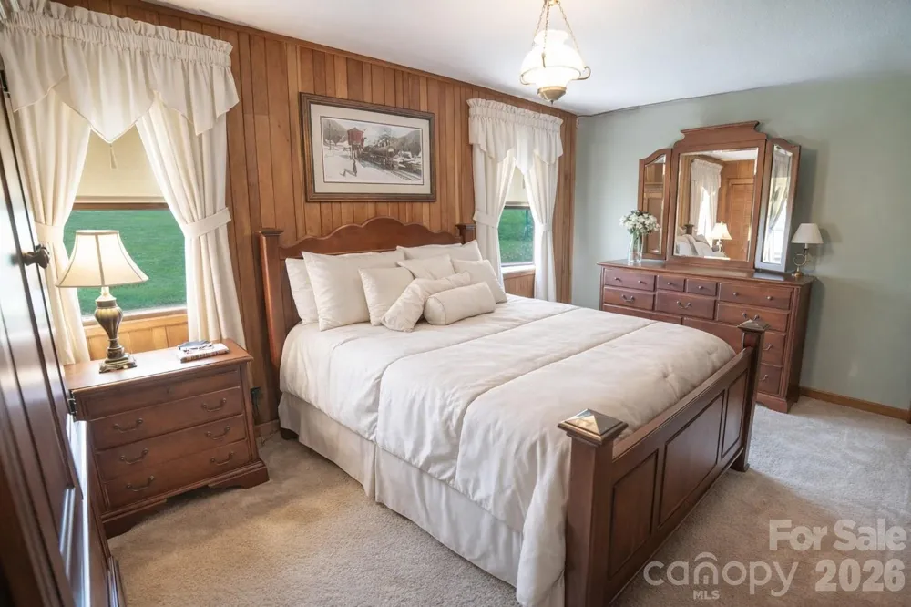 1368 Cajah Mountain Road Hudson, NC 28638