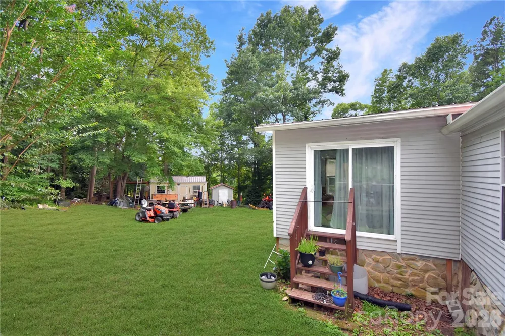 1515 States Avenue Morganton, NC 28655