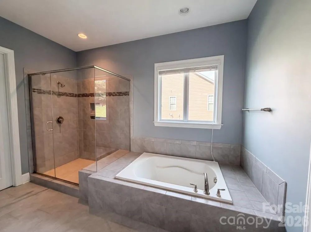 205 Centurion Lane Mount Holly, NC 28120