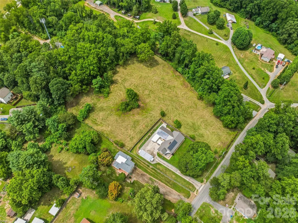 99999 Daniel Road #3 Asheville, NC 28806