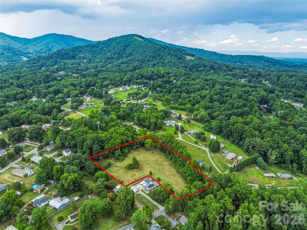 99999 Daniel Road #3 Asheville, NC 28806