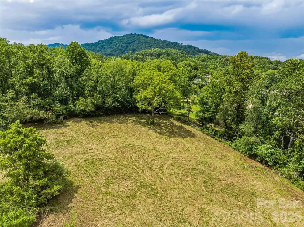 99999 Daniel Road #3 Asheville, NC 28806
