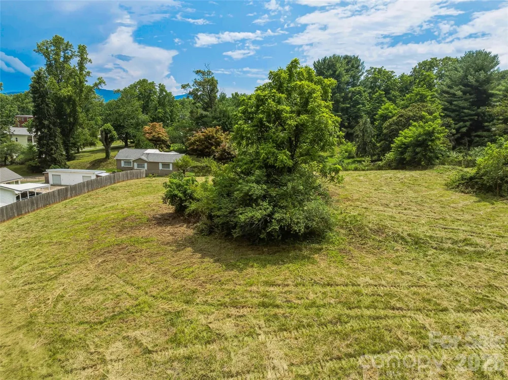 99999 Daniel Road #3 Asheville, NC 28806
