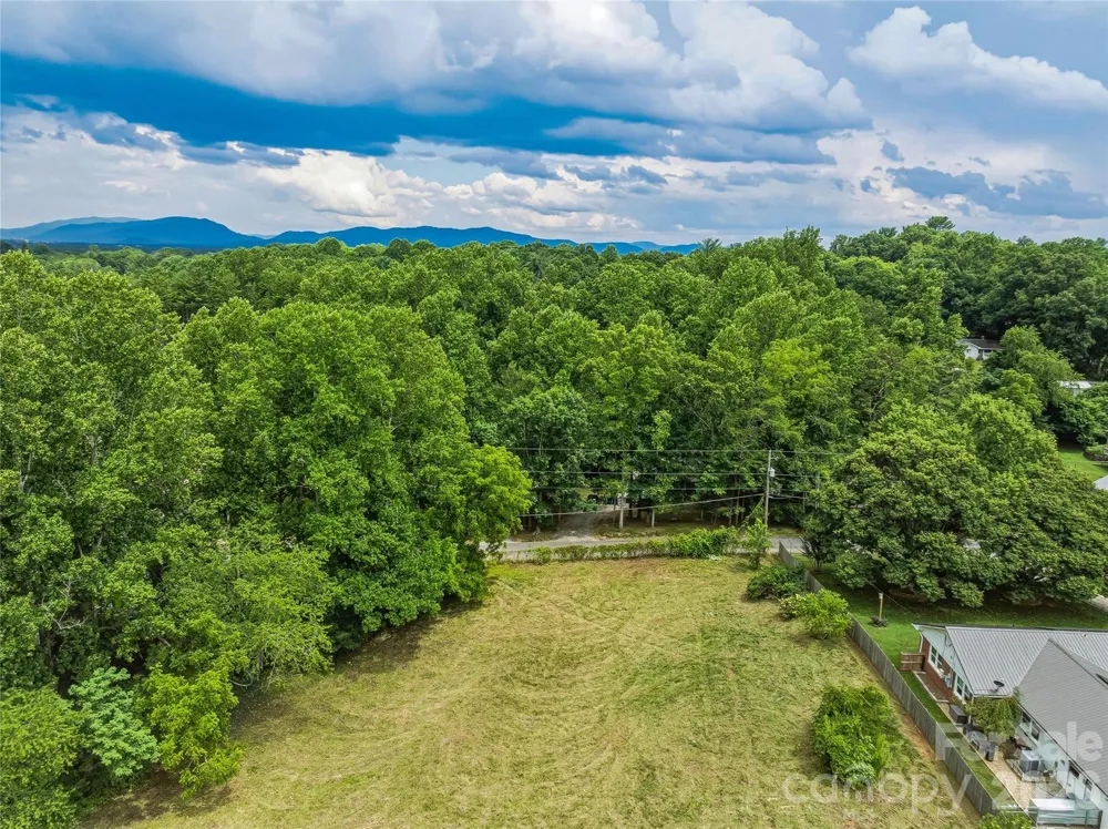 99999 Daniel Road #3 Asheville, NC 28806
