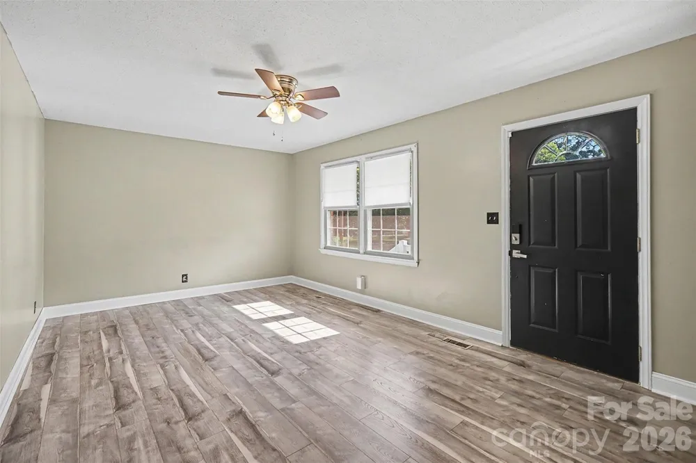 202 W Debby Drive Shelby, NC 28152