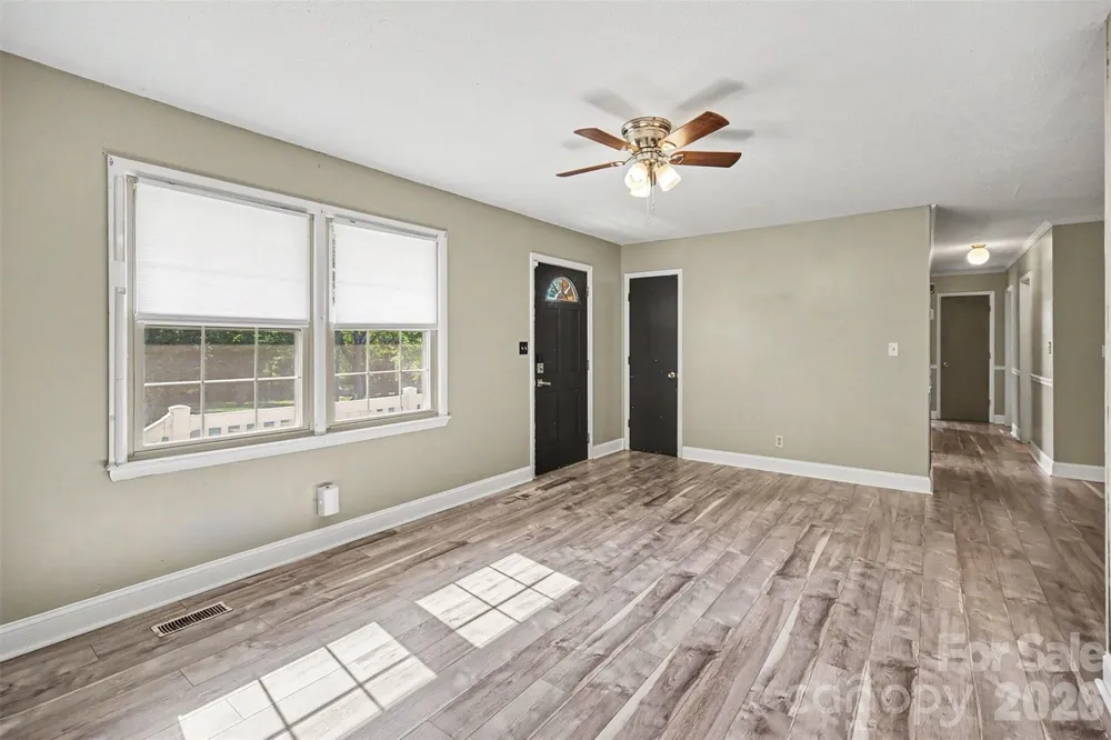 202 W Debby Drive Shelby, NC 28152