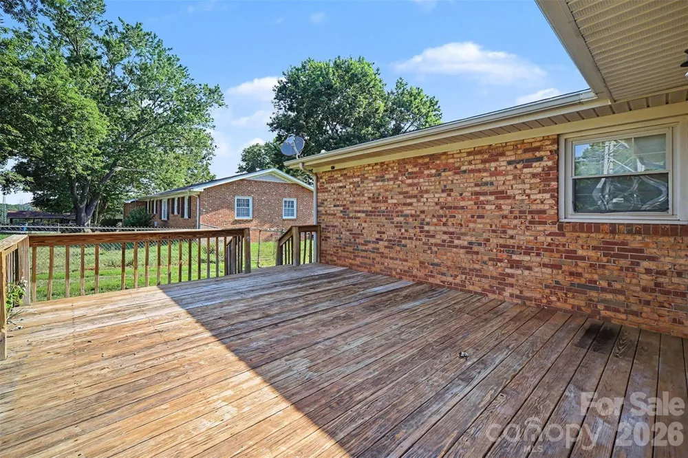 202 W Debby Drive Shelby, NC 28152